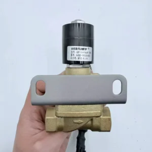 K4DQ5 1113301KS1 Low Pressure Solenoid Valve for Yuchai Natural Gas Engine Low Pressure Fuel Shutoff Valve